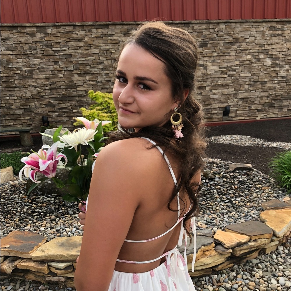 Prom Dress - Picture 4 of 4